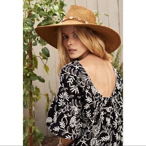 NEW Anthropologie Rory Black & White Floral Embroidered Blouse Top Shirt X-Small